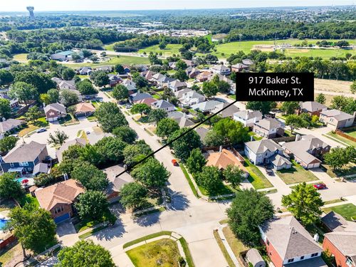 917 Baker St, McKinney, TX, 75069-5301 | Card Image