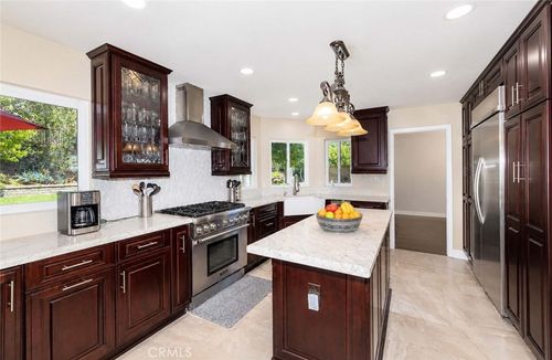5505 Green Hollow Ln, Yorba Linda, CA, 92887-5813 | Card Image