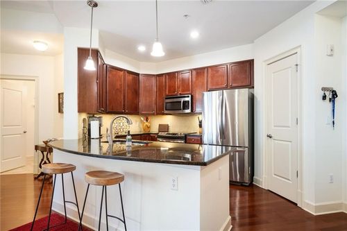 unit-736-200 River Vista Dr, Atlanta, GA, 30339-7625 | Card Image