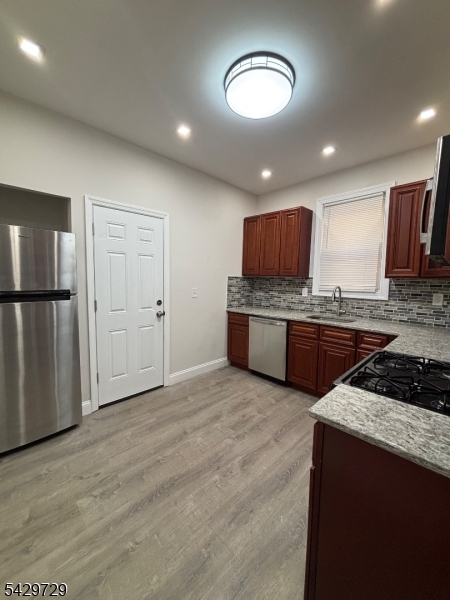 Residential Lease in Newark City 2