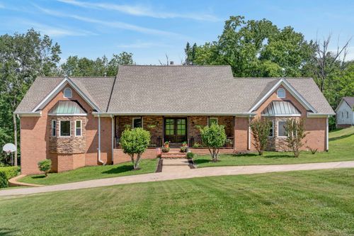 1245 Latimer Ln, Hendersonville, TN, 37075-8708 | Card Image