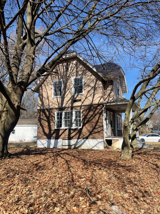 901 N Chevrolet Ave, House other with 3 bedrooms, 1 bathrooms and null parking in Flint MI | Image 4