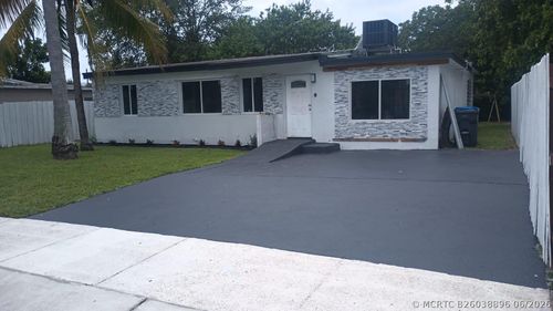3730 Sw 46th Ave, West Park, FL, 33023-5545 | Card Image