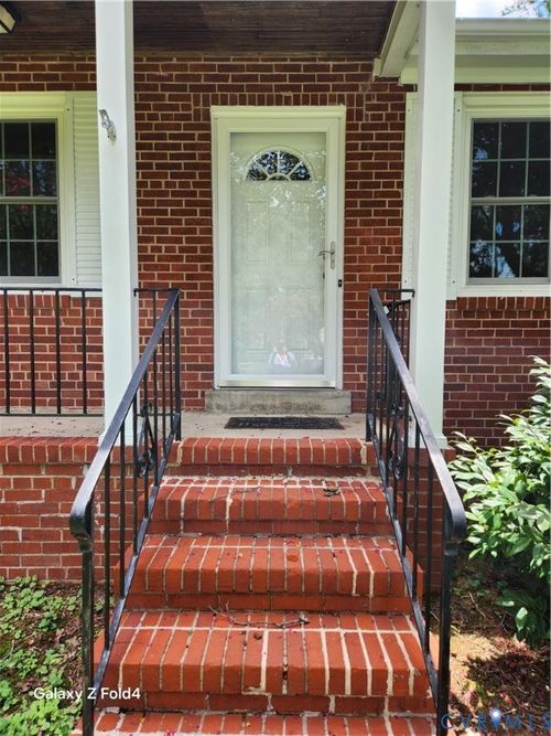 8819 Michaux Ln, Henrico, VA, 23229-6337 | Card Image