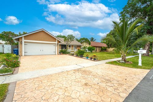 8541 Nw 51st Ct, Lauderhill, FL, 33351-4828 | Card Image
