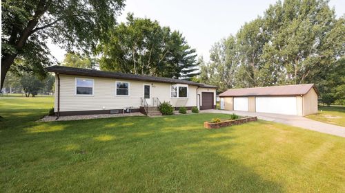 27701 County Road 141, Detroit Lakes, MN, 56501-7602 | Card Image