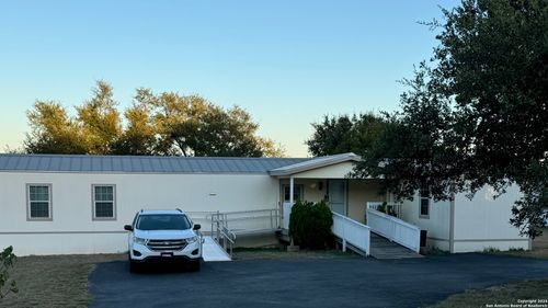 5043 Apache Moon, Spring Branch, TX, 78070-3905 | Card Image