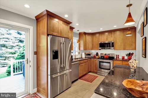 2805 Sturbridge Ct, READING, PA, 19608-1674 | Card Image