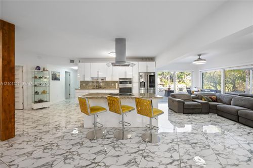 12599 Ne 2nd Ave, North Miami, FL, 33161-4542 | Card Image