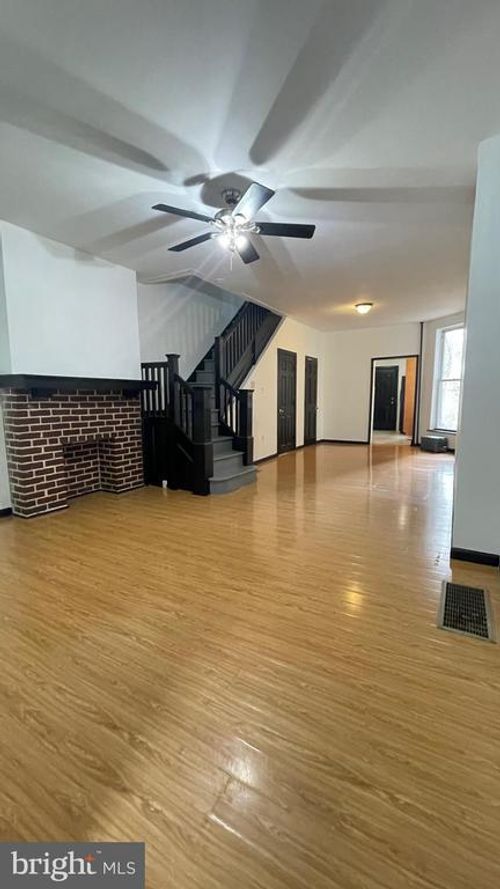 6114 Master St, PHILADELPHIA, PA, 19151-4441 | Card Image