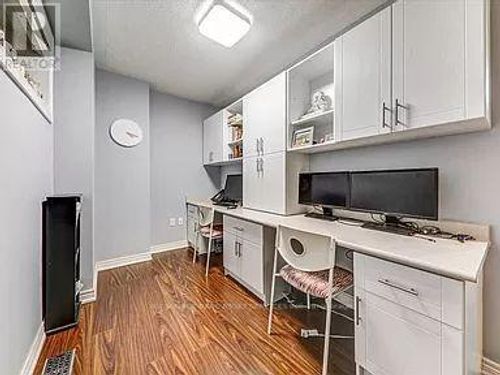 52 Jeremiah Lane, Scarborough, ON, M1J0A4 | Card Image