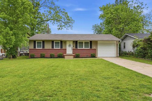 104 Stevenson St, Jacksonville, AR, 72076-4838 | Card Image