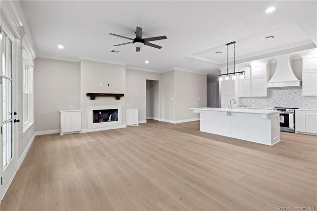 1439 Cameron Ct, House other with 3 bedrooms, 2 bathrooms and 2 parking in Lake Charles LA | Image 8