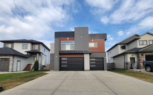 6530 Grand Banks Dr, Grande Prairie, AB, T8W0K7 | Card Image