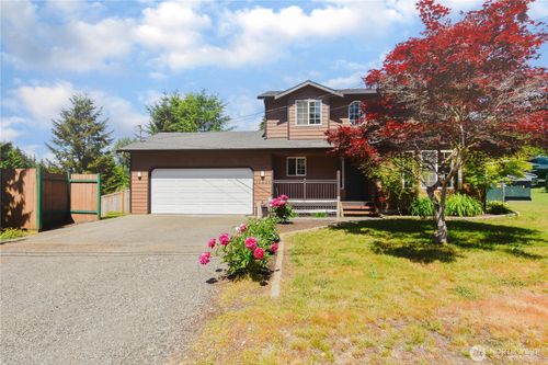 12228 Rainbow Dr, Arlington, WA, 98223-5863 | Card Image