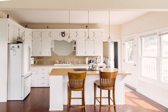 240 S 6 Th St, House other with 4 bedrooms, 2 bathrooms and null parking in Bayfield WI | Image 10