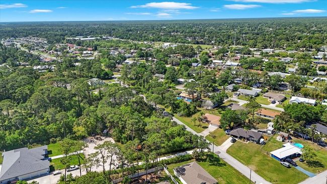 2732 Alamanda Dr, House other with 3 bedrooms, 2 bathrooms and null parking in Edgewater FL | Image 40