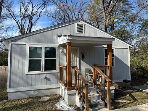1435 Silver St, Memphis, TN, 38106-5060 | Card Image