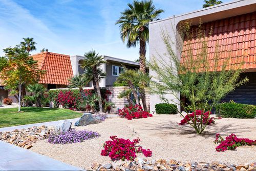 g-250 E Via Escuela, Palm Springs, CA, 92262 | Card Image