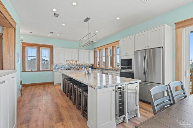 800 Via De Luna Dr, House other with 5 bedrooms, 5 bathrooms and 3 parking in Pensacola Beach FL | Image 10