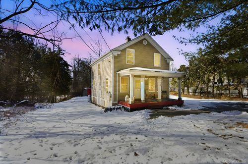 85 Sunset Ave, Poughkeepsie, NY, 12601-1215 | Card Image