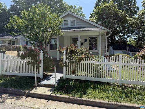 504 12th St, Charlottesville, VA, 22903 | Card Image