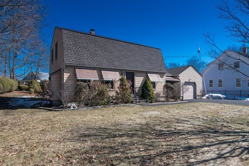 105 Montgomery St, Westfield, MA, 01085 | Card Image