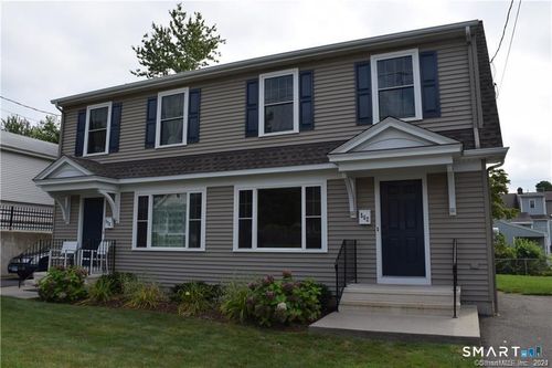 562 Light St, Stratford, CT, 06614-4657 | Card Image