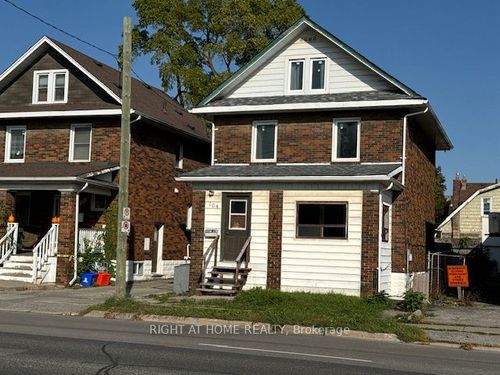 164 Adelaide Ave E, Oshawa, ON, L1G1Z3 | Card Image