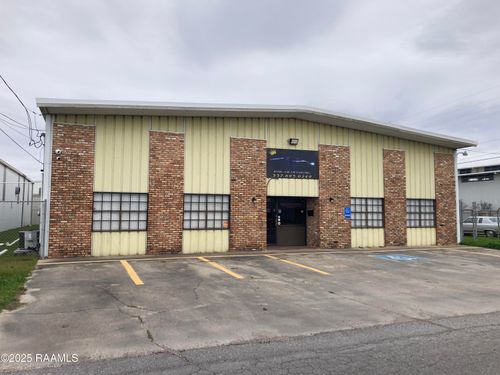 100 Saul Dr, Scott, LA, 70583-5334 | Card Image