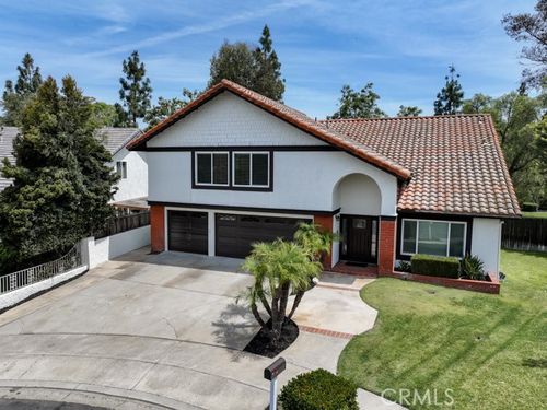 24971 Avenida Veraneo, Lake Forest, CA, 92630-2226 | Card Image