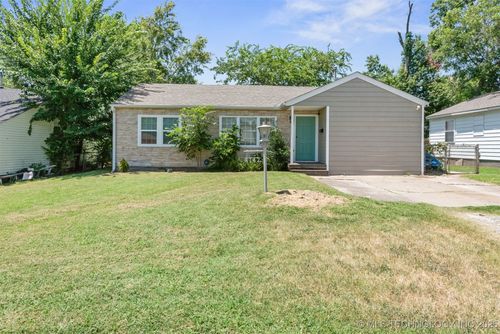 4142 S 37th West Ave, Tulsa, OK, 74107-6302 | Card Image