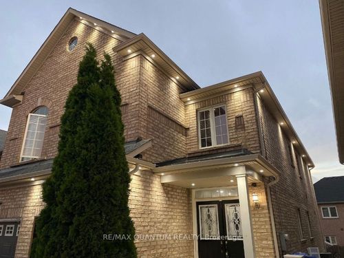13 Portrush Trail, Brampton, ON, L6X0R4 | Card Image