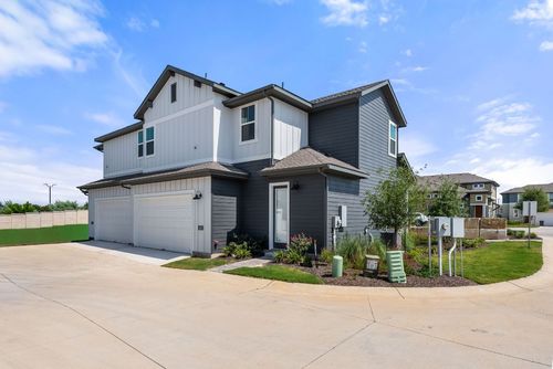 unit-402-1020 Vista View Dr, Georgetown, TX, 78626-1897 | Card Image