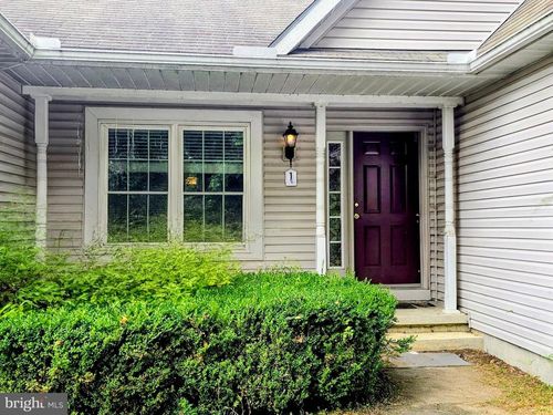 150 Marlton Ln, QUARRYVILLE, PA, 17566-1361 | Card Image