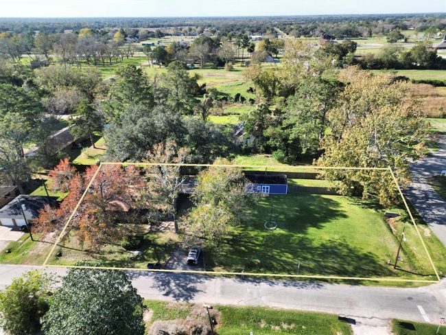1303 Mac Dr, House other with 4 bedrooms, 2 bathrooms and 2 parking in Sweeny TX | Image 36