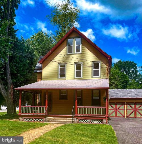 357 W 2nd St, MOORESTOWN, NJ, 08057-2348 | Card Image