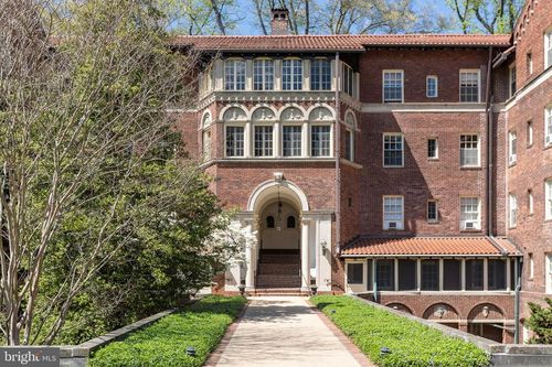 apt-j2-221 Stony Run Ln, BALTIMORE, MD, 21210-3051 | Card Image