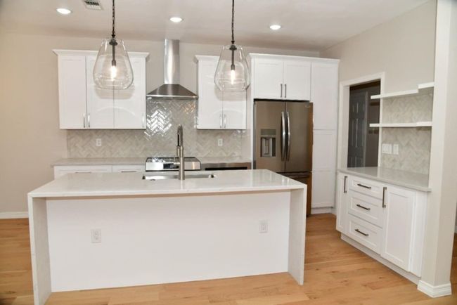 704 Mcmurry, House other with 3 bedrooms, 2 bathrooms and null parking in Waxahachie TX | Image 12