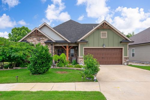 8459 Cherrybark Ln, Ooltewah, TN, 37363-2409 | Card Image