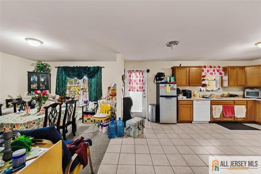 Residential in Middlesex 4
