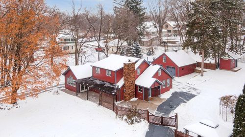 709 Riverside Dr N, Hudson, WI, 54016-1112 | Card Image