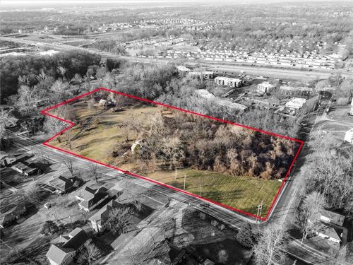 5900 N Broadway St, Gladstone, MO, 64118-3905 | Card Image