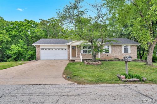 1678 Elizabeth Dr, Arnold, MO, 63010-1835 | Card Image