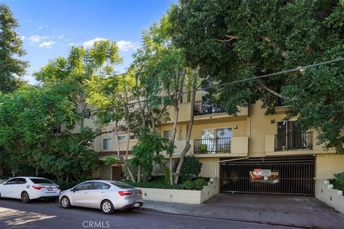 11044 Acama St, Studio City, CA, 91602-3090 | Card Image