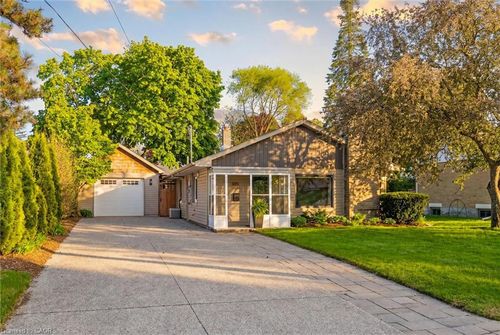 90 Dean Ave, Guelph, ON, N1G1L6 | Card Image