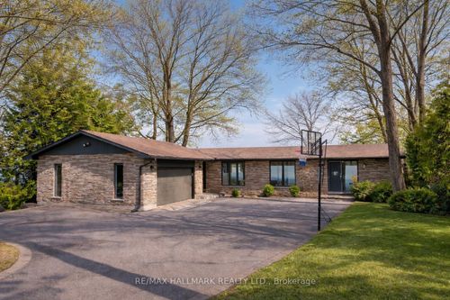 416 Bay St, Orillia, ON, L3V3X4 | Card Image