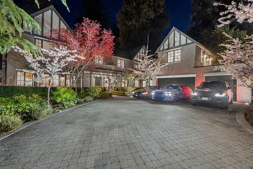 4035 Marine Dr, West Vancouver, BC, V7V1N7 | Card Image