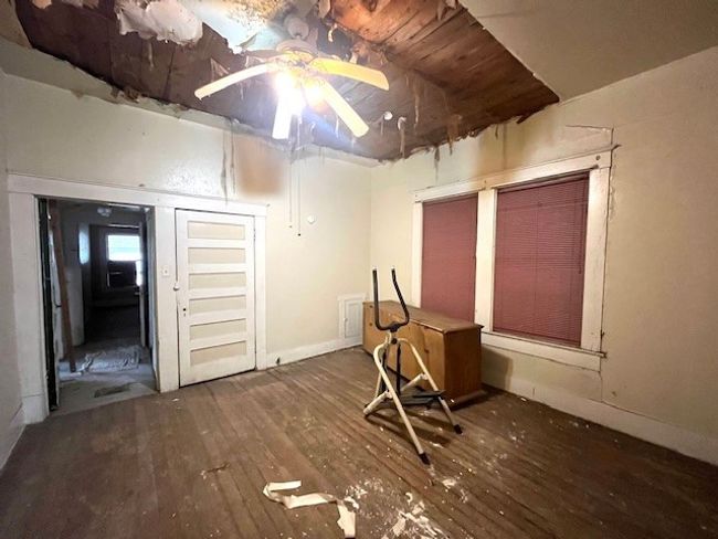 206 Hinton St, House other with 2 bedrooms, 2 bathrooms and null parking in Three Rivers TX | Image 27