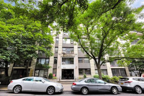 2j-9834 63rd Dr, Rego Park, NY, 11374-2305 | Card Image
